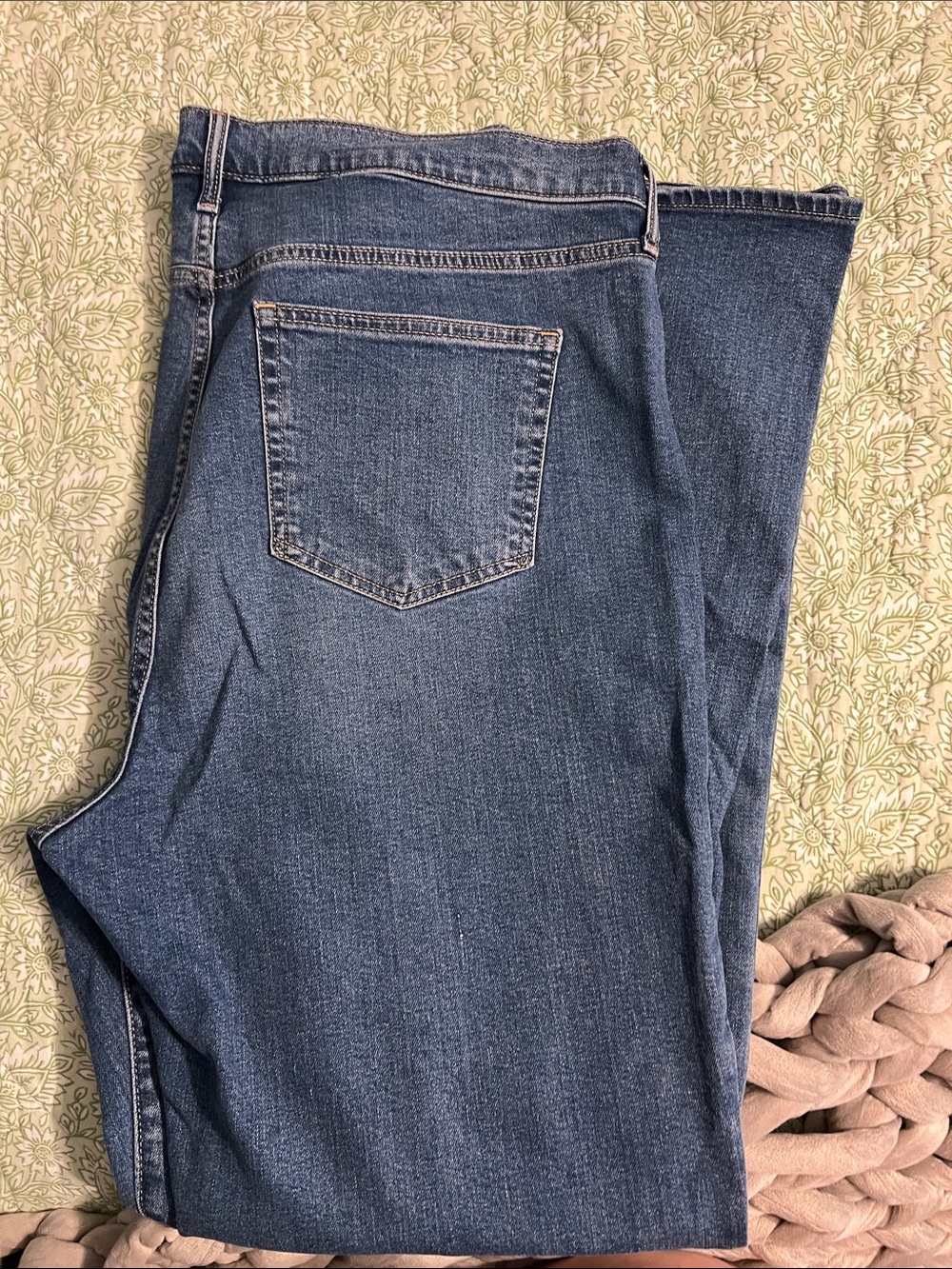 GAP Women's Blue Flare Jeans - Picture 3 of 3